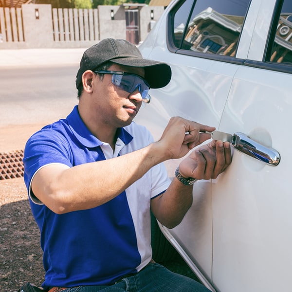 la cerrajería de autos está disponible las 24 horas del día